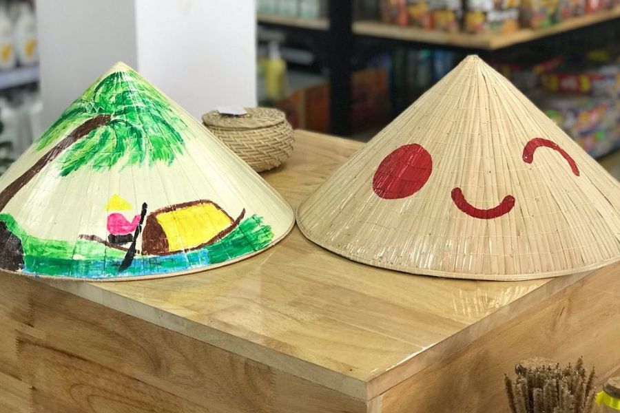 Nón lá Quy Hậu - Đậm đà nét đẹp bản sắc dân tộc Việt!